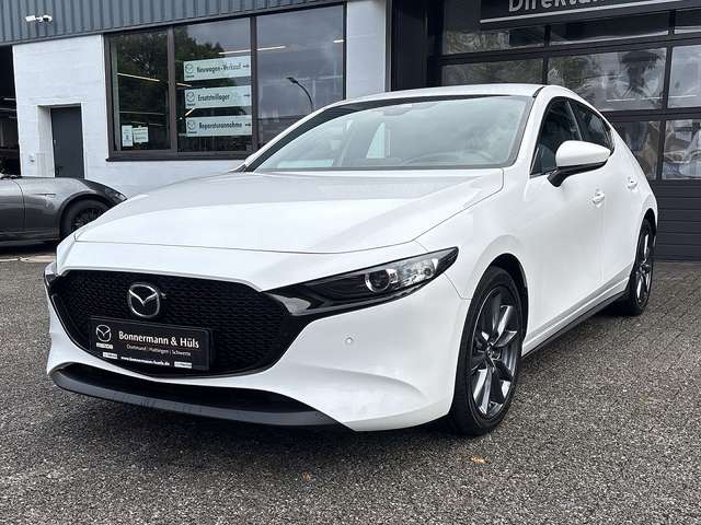 Imagine Mazda 3 SKYACTIV-G 2.0 M Hybrid
