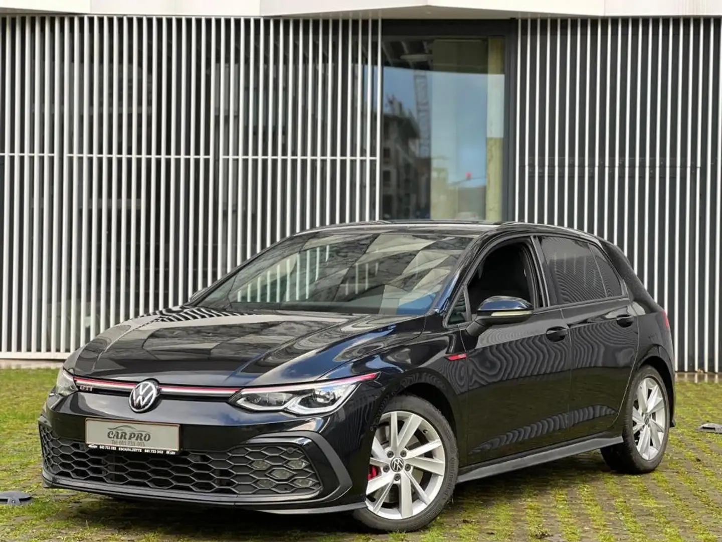 Volkswagen Golf GTI Performance / 244 PS / Car Play / Automatique / Noir - 1