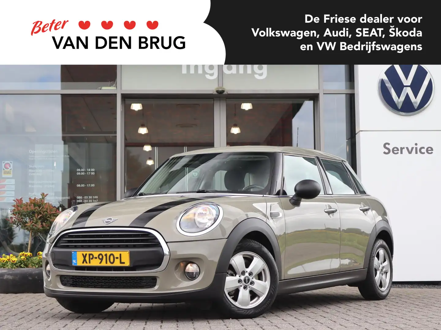 MINI One Mini 1.5 102 pk Salt | Navigatie | Bluetooth | Air Grijs - 1