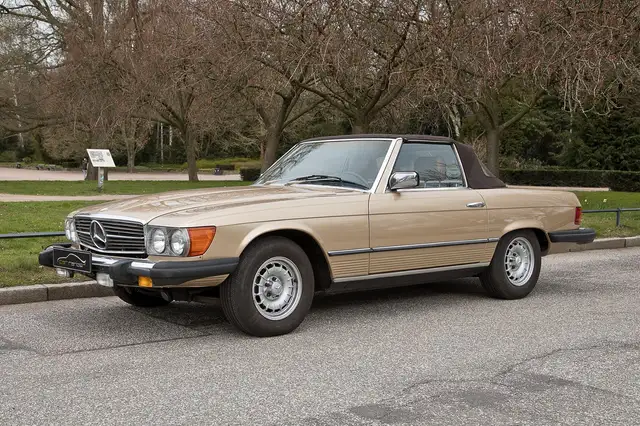 Mercedes-Benz 380 SL