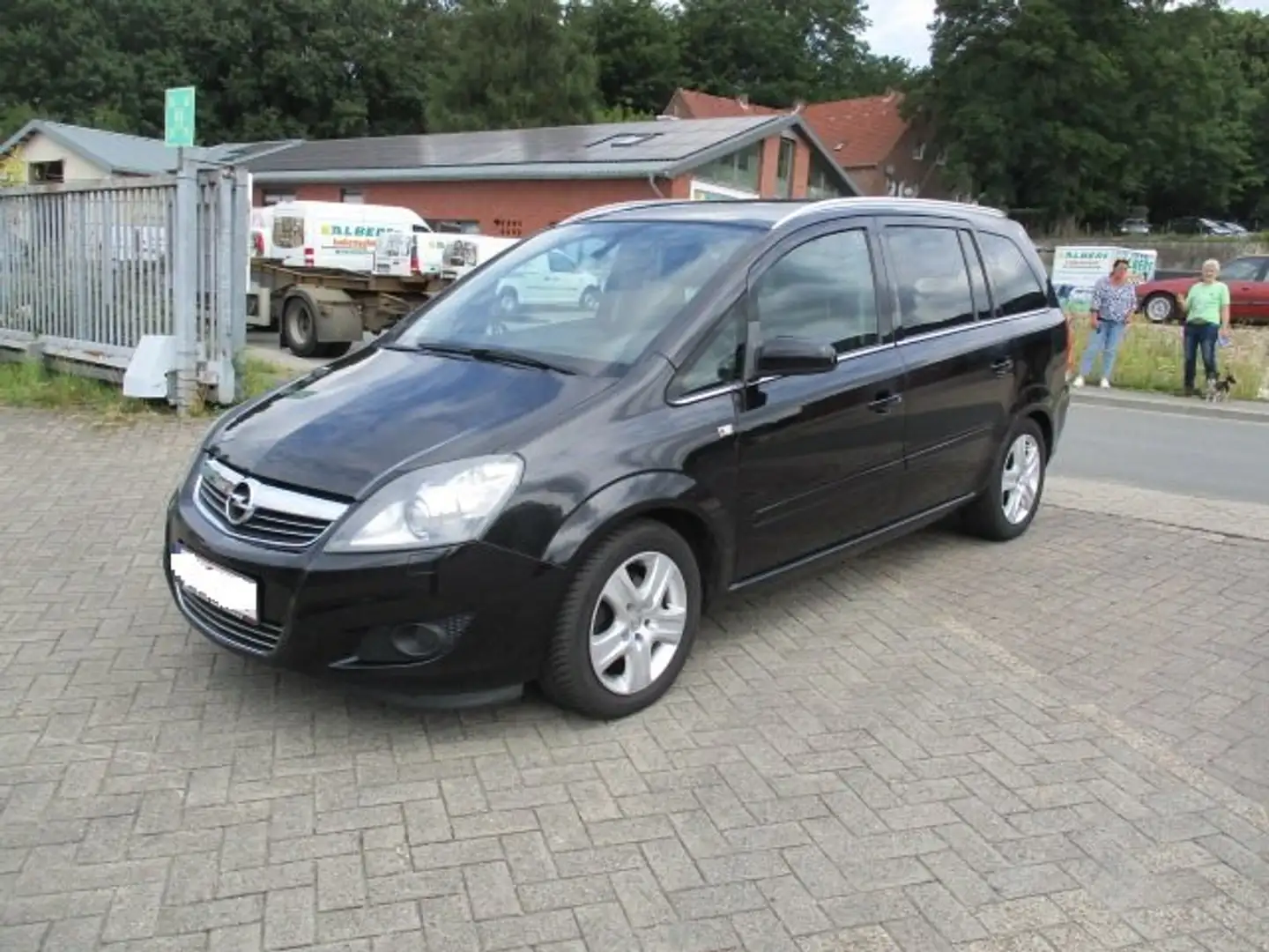 Opel Zafira Zafira 1.8 Easytronic Innovation Schwarz - 2
