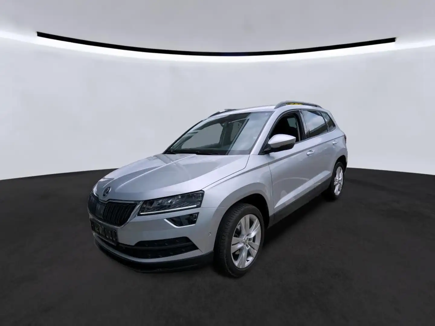 Skoda Karoq Style*NAVI*LED*AHK* Zilver - 1