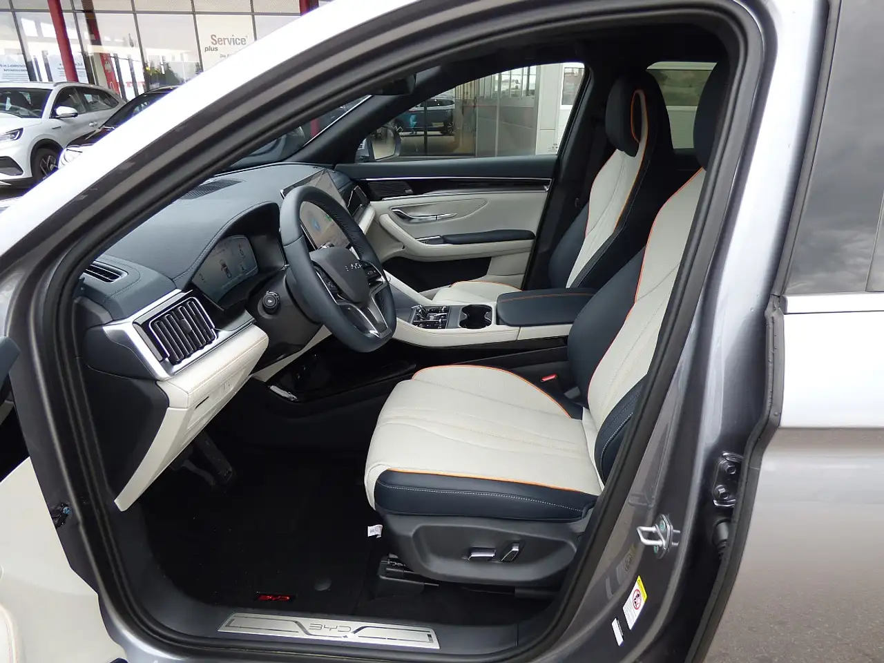 BYD SEAL U