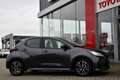 Toyota Yaris 1.5 VVT-i Dynamic 126pk | 6-bak | Keyless | Naviga Grijs - thumbnail 3