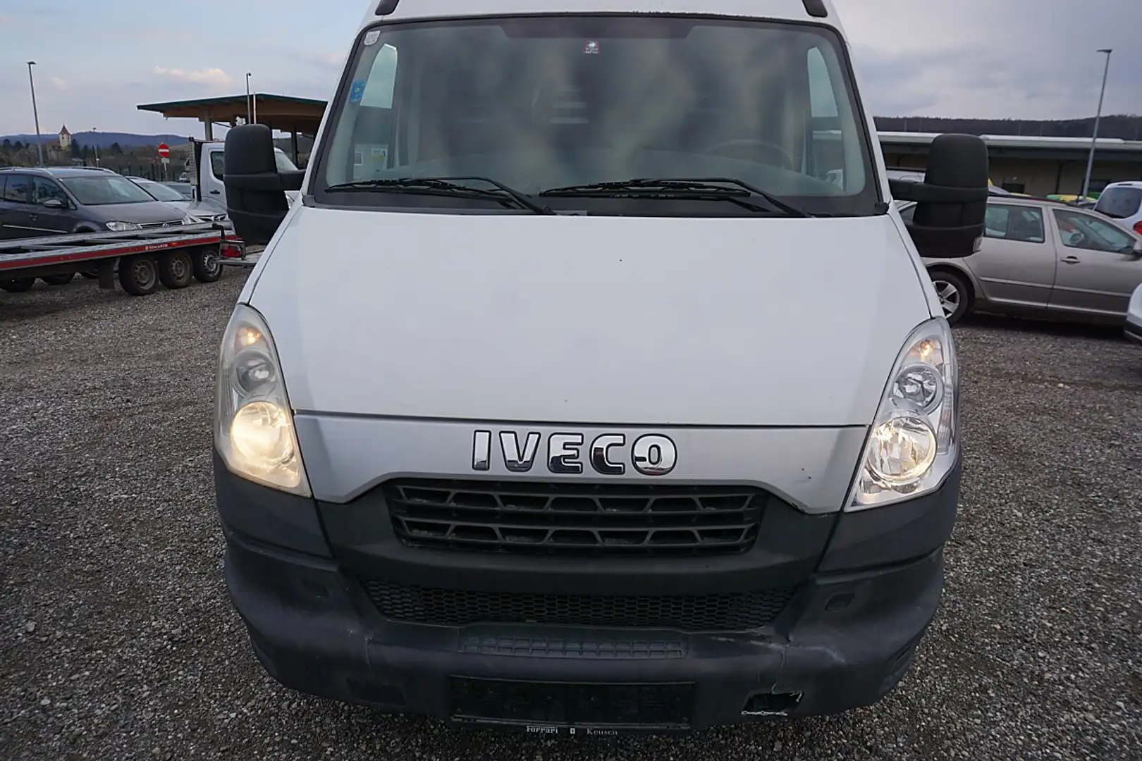 Iveco Daily Daily 35S13 V Weiß - 1