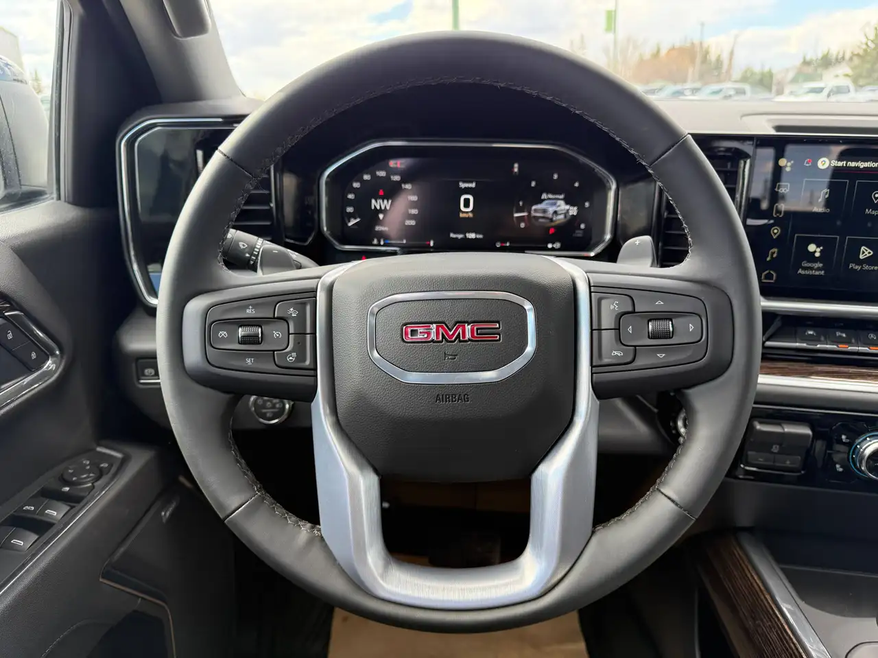 GMC Sierra 1500 снимка GMC Sierra 1500