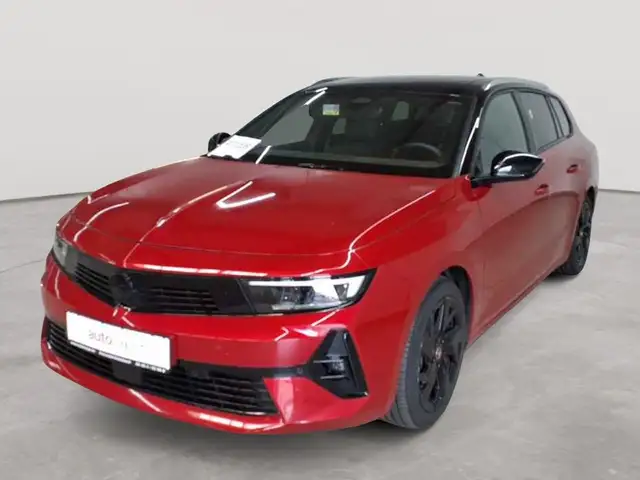 Opel Astra view 2