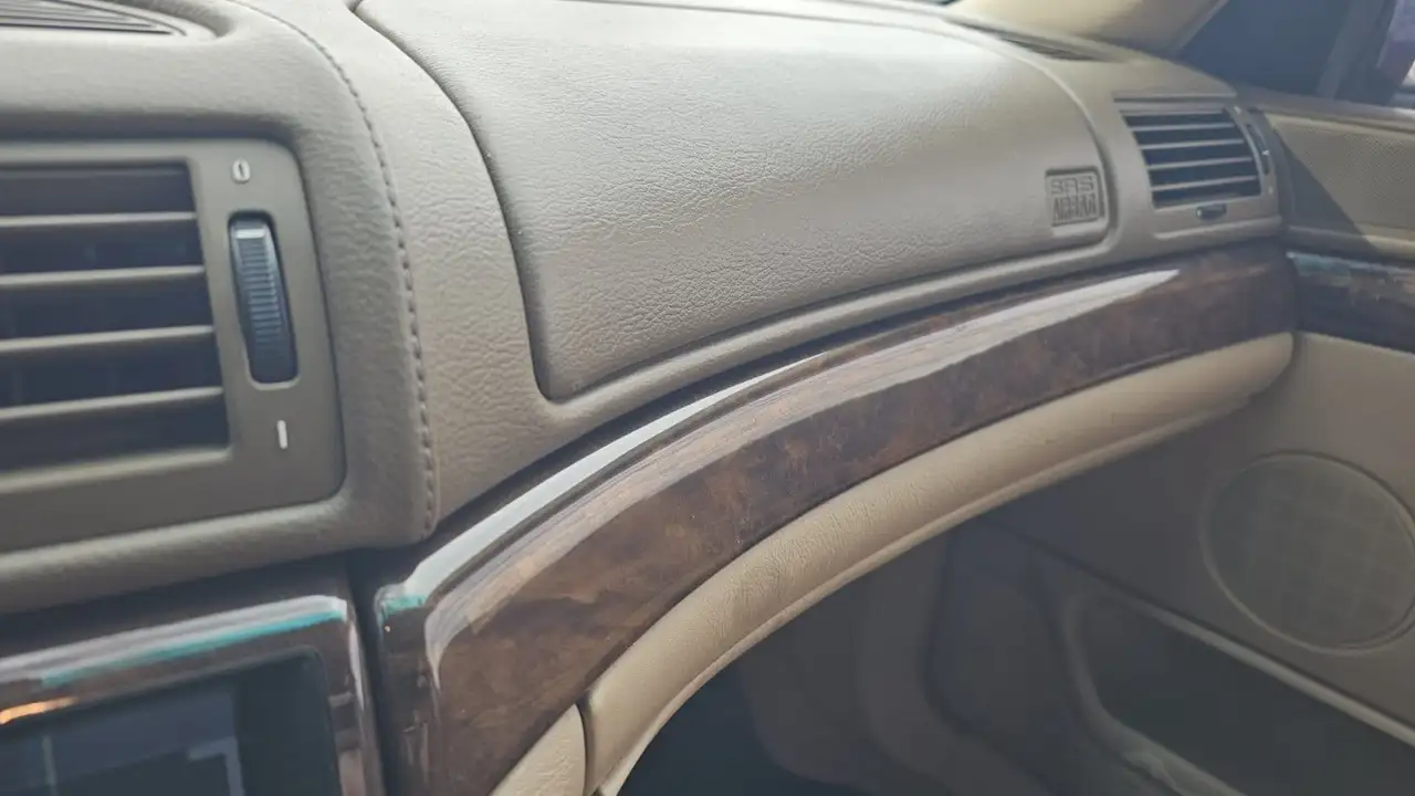BMW 750i, foto 12