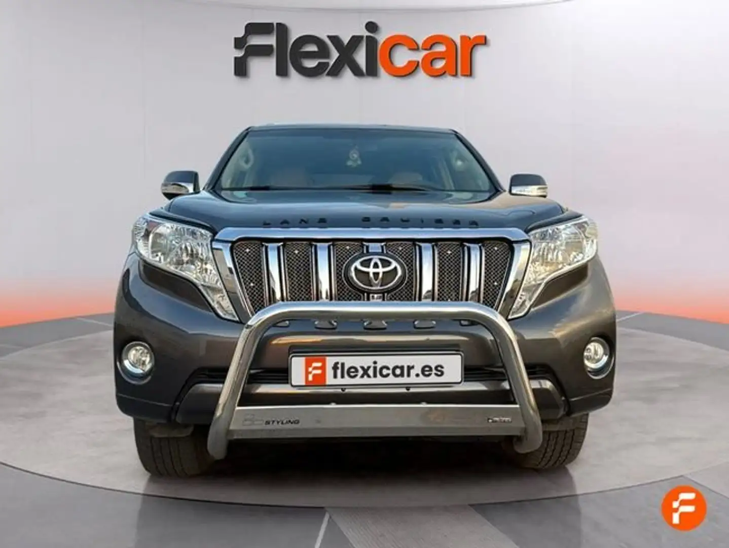 Toyota Land Cruiser D-4D Limited Aut. Gris - 2