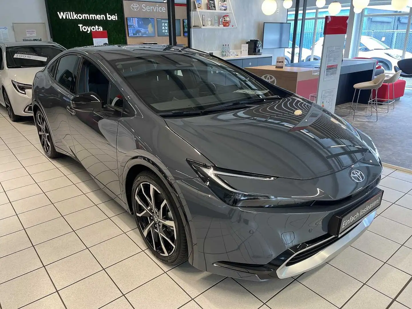 Toyota Prius Plug-In Hybrid Executive Gris - 1