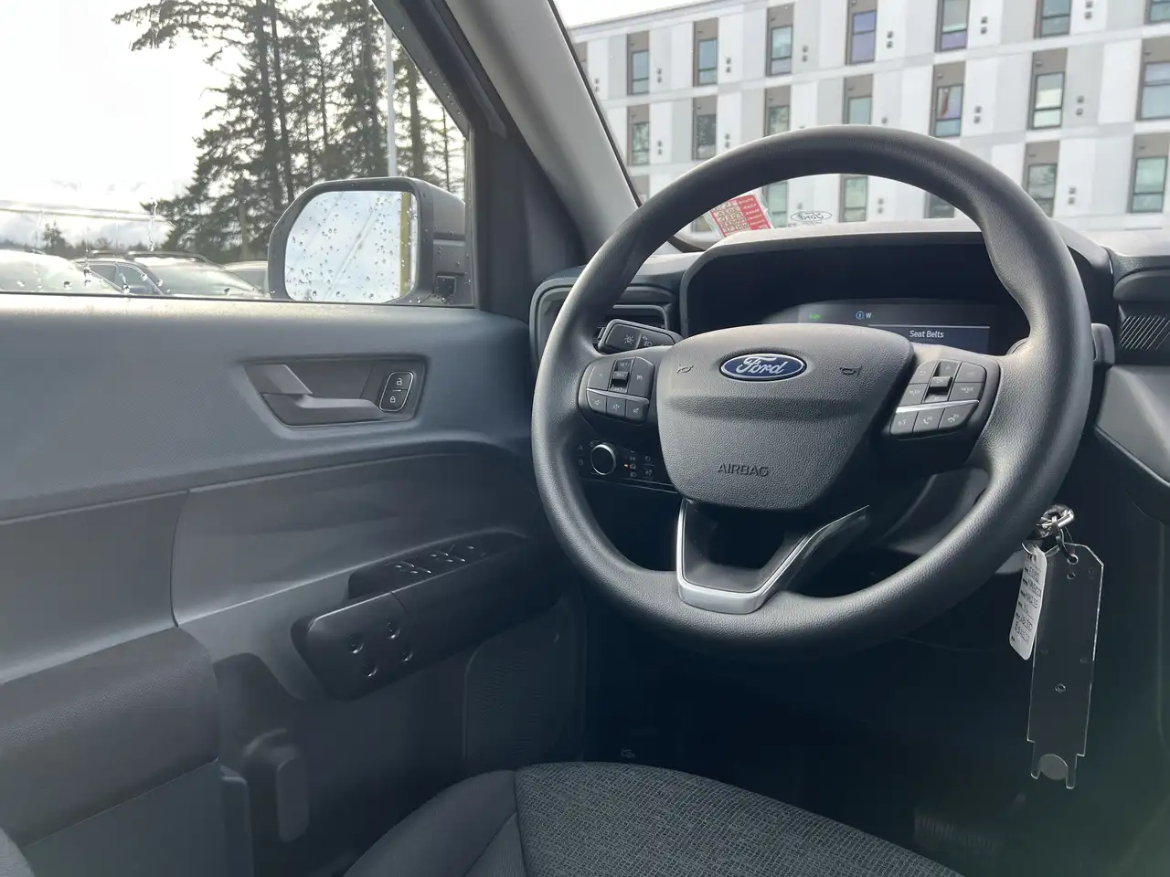 Ford Maverick снимка Ford Maverick