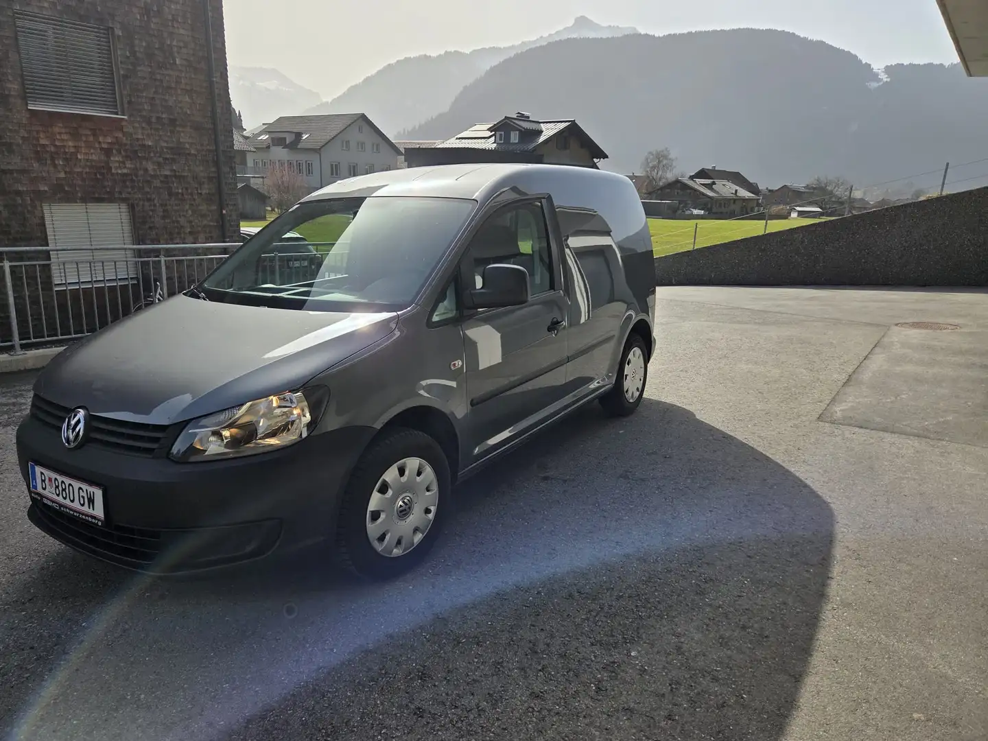 Volkswagen Caddy Caddy Kombi Tramper 1,2 TSI Tramper Grau - 1