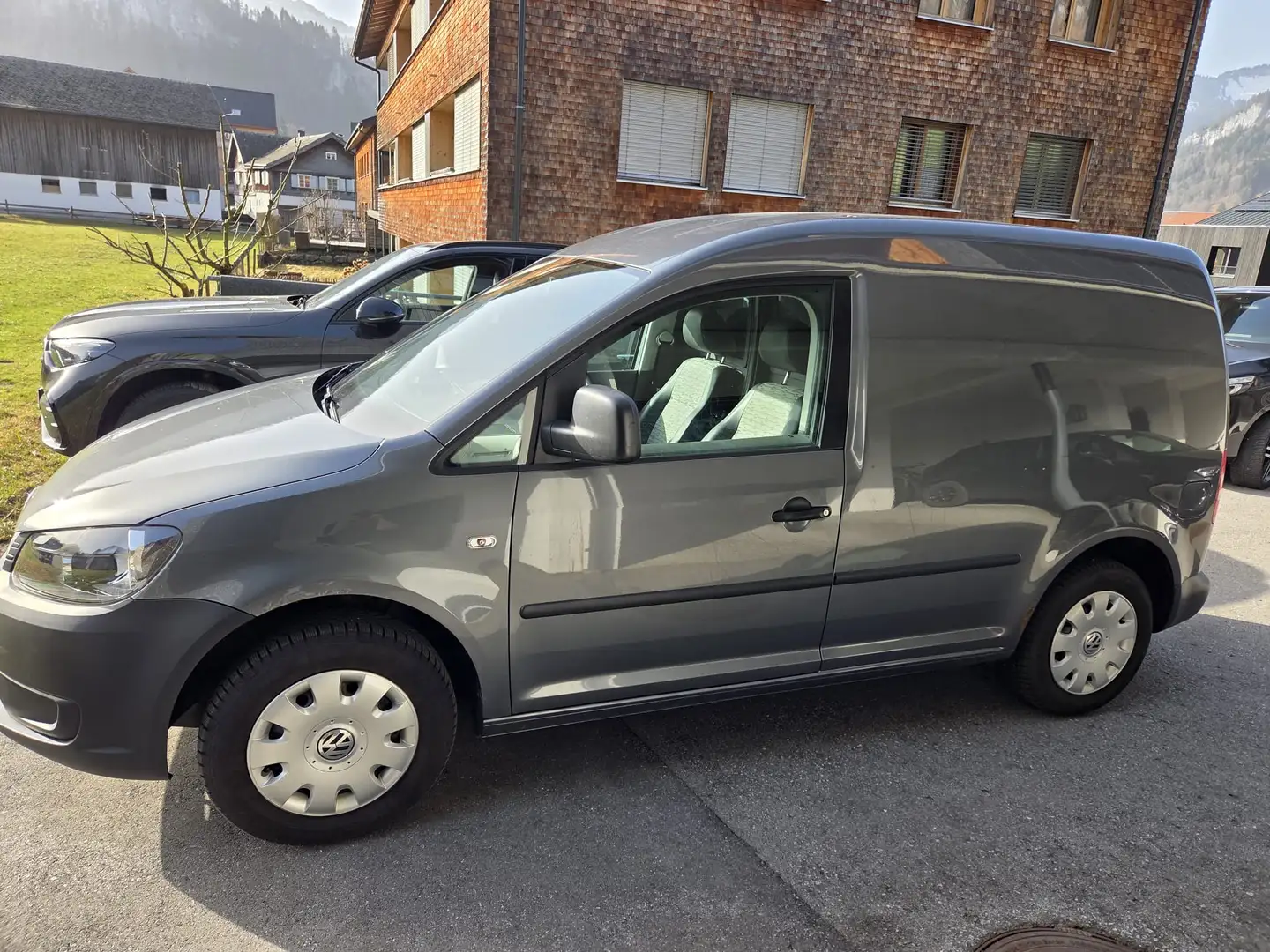 Volkswagen Caddy Caddy Kombi Tramper 1,2 TSI Tramper Grau - 2