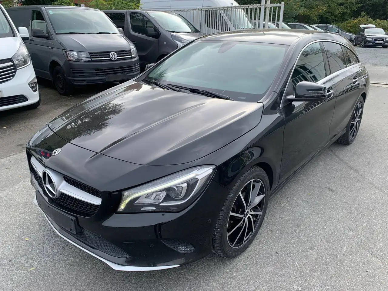 Mercedes-Benz CLA 220