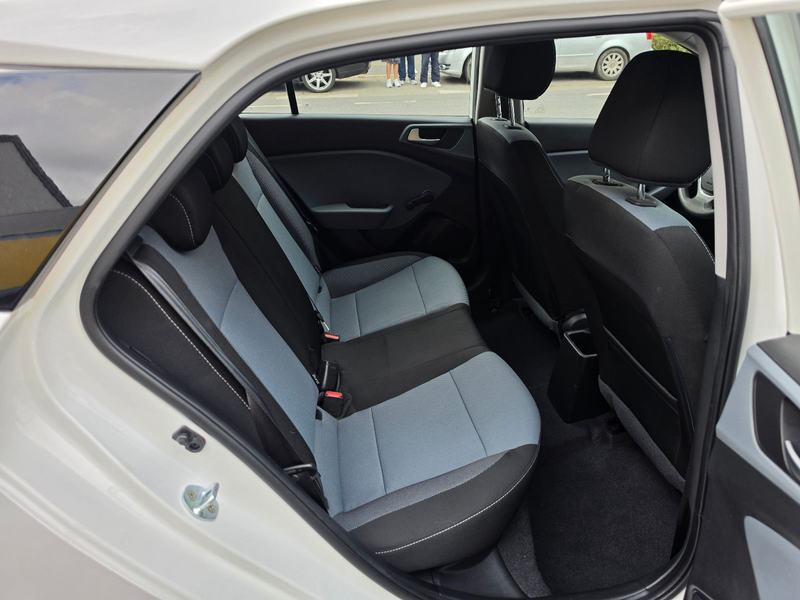 Hyundai i20 Go +KLIMA+ALLWETTER+GARANTIE+ — photo 15