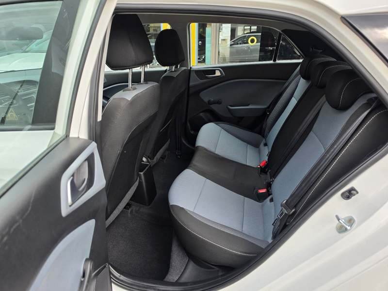 Hyundai i20 Go +KLIMA+ALLWETTER+GARANTIE+ — photo 13