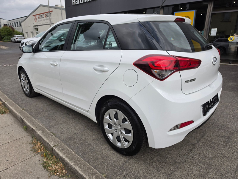 Hyundai i20 Go +KLIMA+ALLWETTER+GARANTIE+ — photo 7