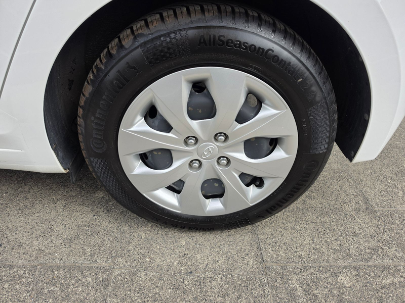 Hyundai i20 Go +KLIMA+ALLWETTER+GARANTIE+ — photo 9