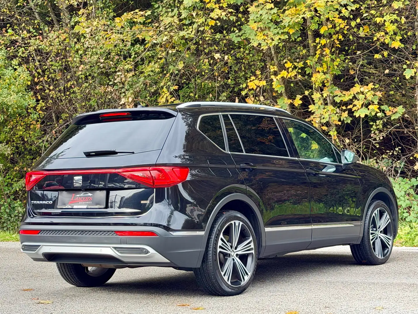 SEAT Tarraco Xcellence 4Drive Allrad Aut. ACC*STANDHZ*AHK*LEDER*PANO*MEMORY*360* Schwarz - 2