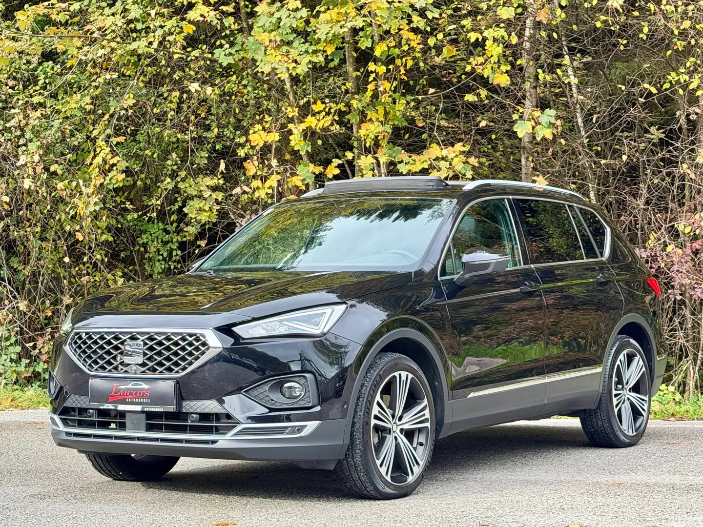 SEAT Tarraco Xcellence 4Drive Allrad Aut. ACC*STANDHZ*AHK*LEDER*PANO*MEMORY*360* Schwarz - 1