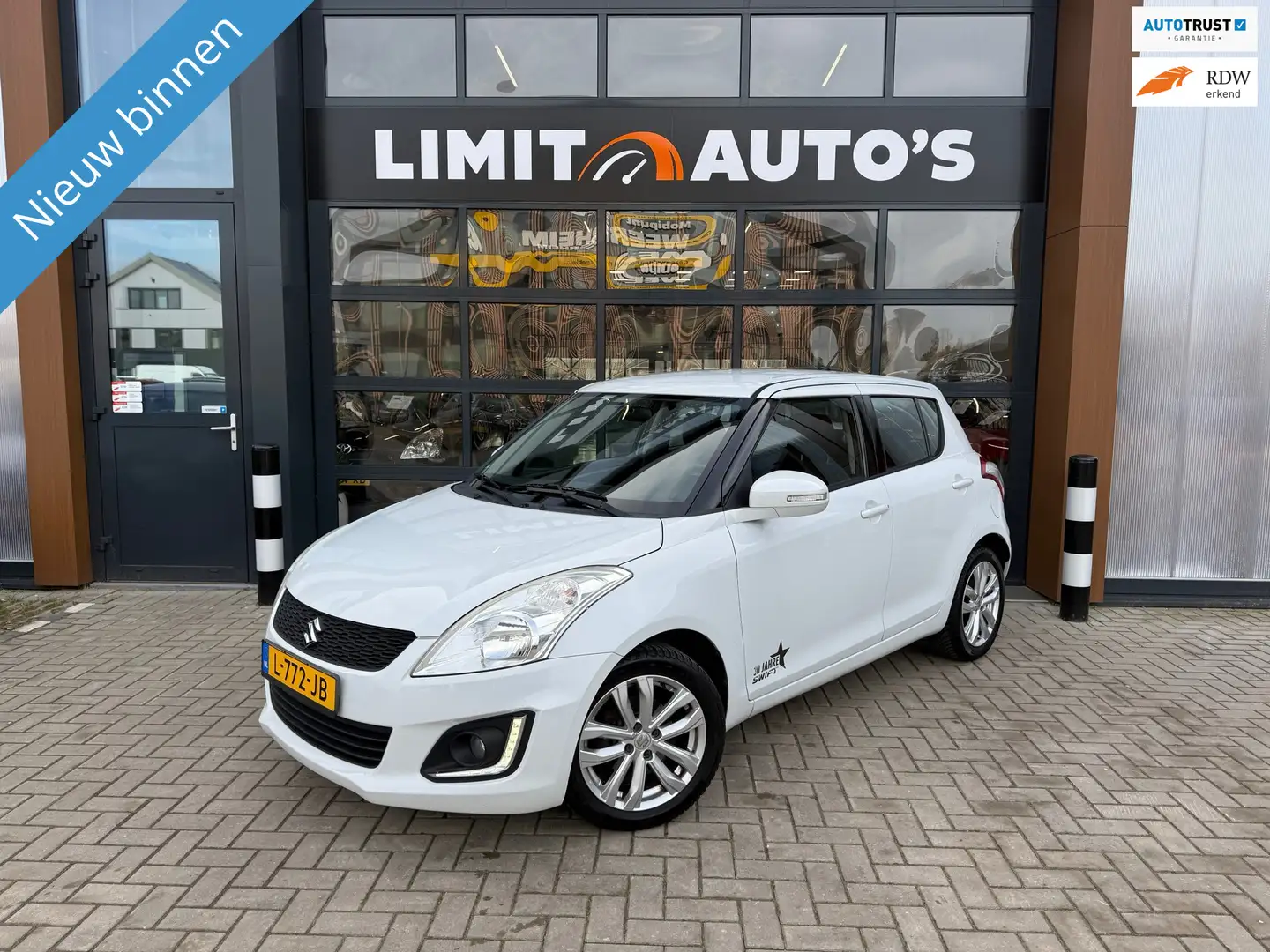 Suzuki Swift 1.2 S-Edition EASSS Airco/Cruise/El.ramen/Lmv/5drs Blanc - 1