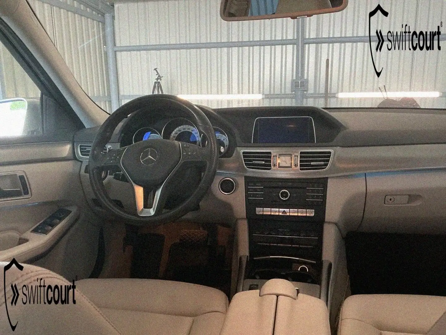 Mercedes-Benz E 300 E 300 T BlueTEC A-Edition Aut.A-Edition Grau - 2