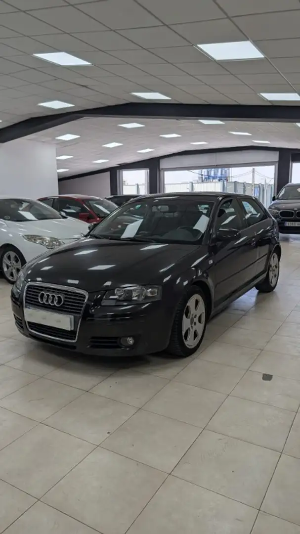 Audi A3 2.0TDI Ambition Negro - 1