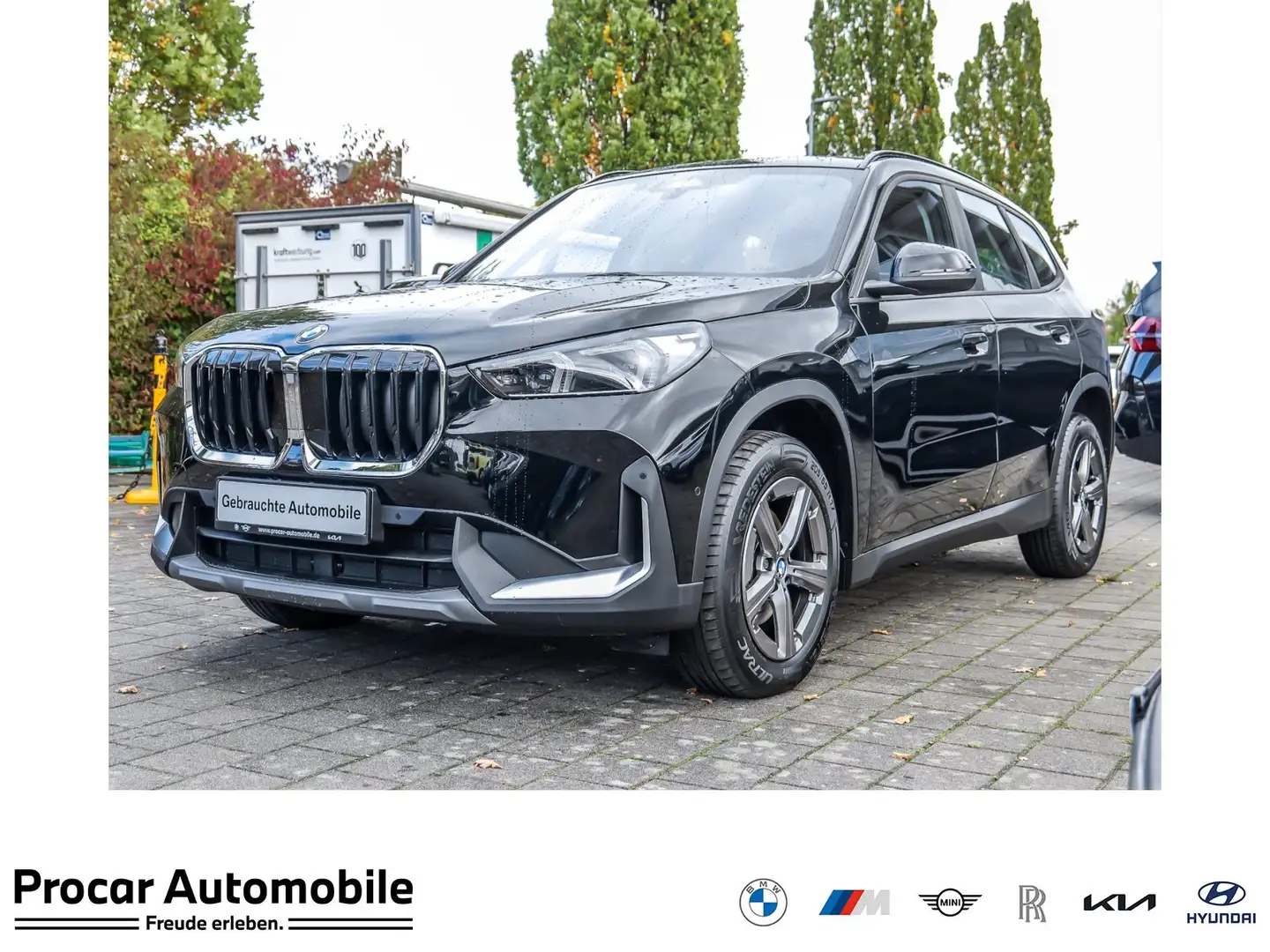 BMW X1 sDrive18i RFK NAVI LED Sound Syst. PDC V+H Schwarz - 1
