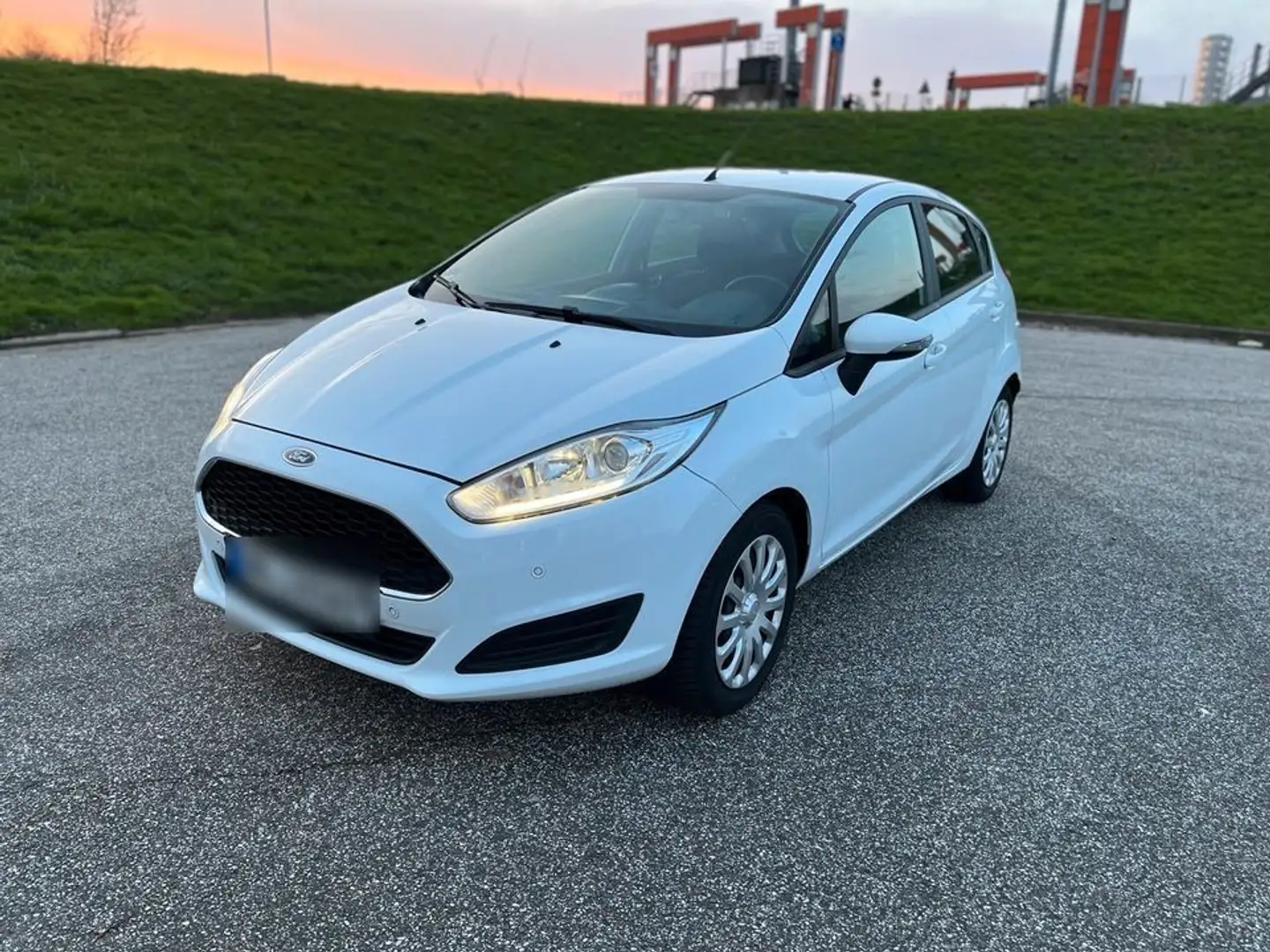 Ford Fiesta 1.5 TDCi Trend - 1