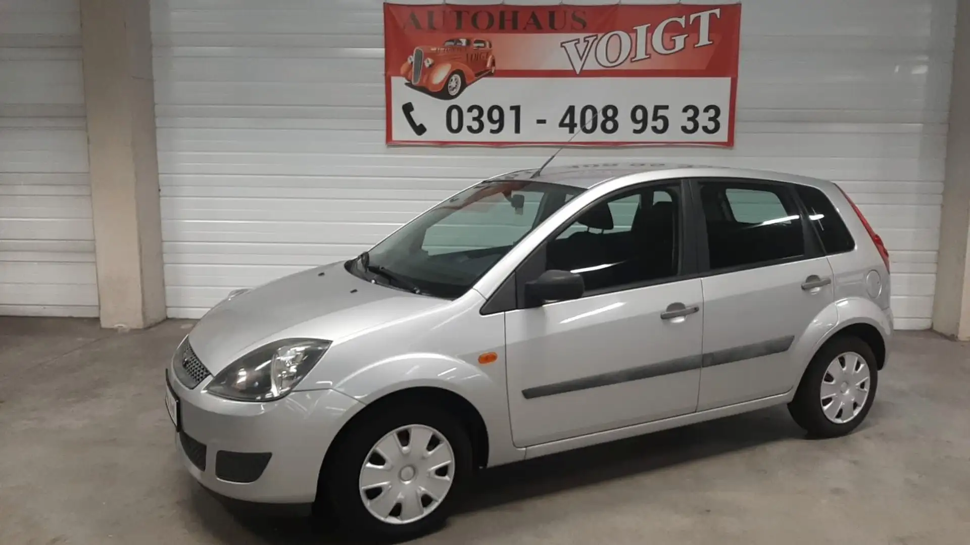 Ford Fiesta Fun X Silber - 2