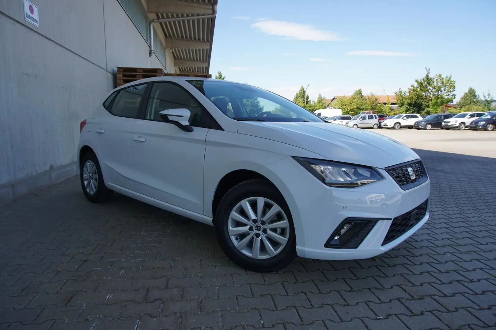 SEAT Ibiza 1.0TSI Style Navi/MirrorLi Kamera Tempomat Wit - 1