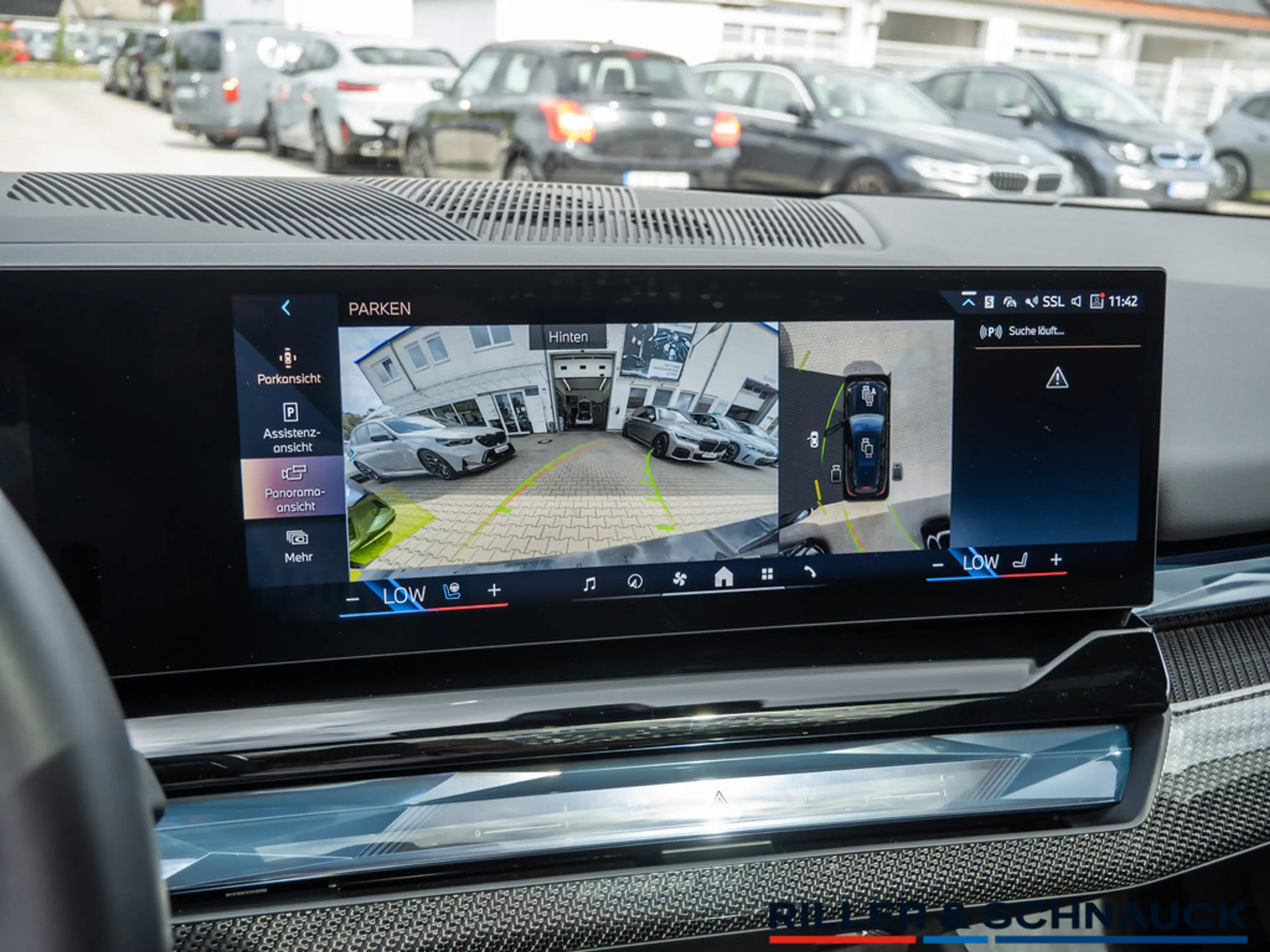 BMW 540 d xDrive Touring — photo 13