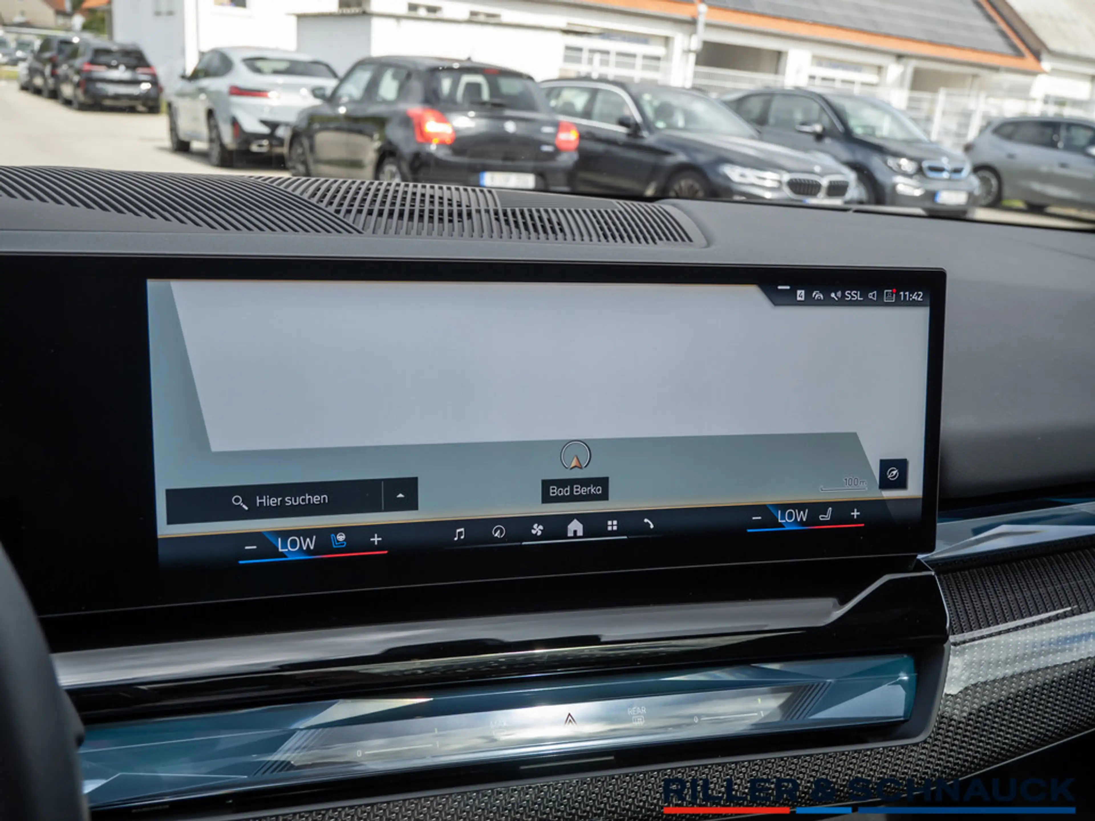 BMW 540 d xDrive Touring — photo 14