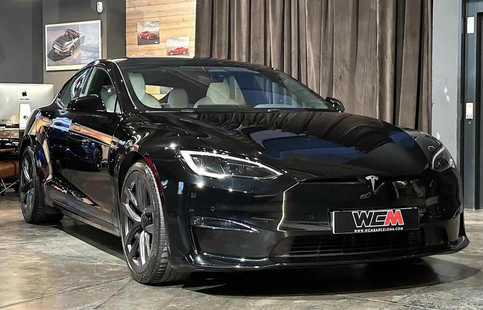 Tesla Model S Plaid AWD Zwart - 1