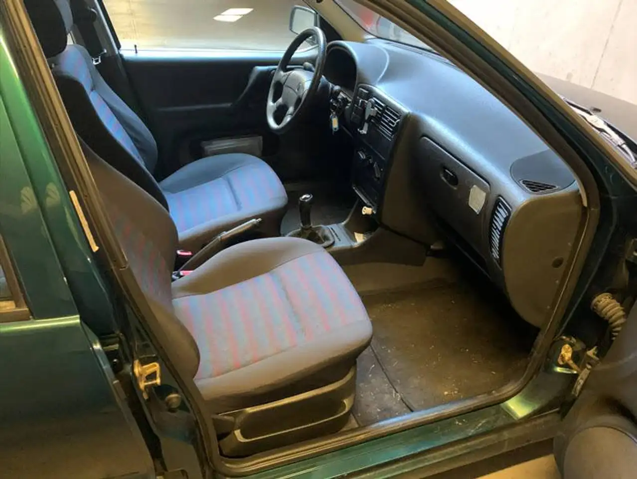 Volkswagen Polo III 1994 5p 1.3 Comfort, foto 12