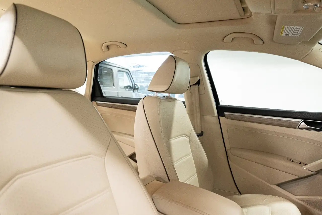 Volkswagen Passat снимка Volkswagen Passat