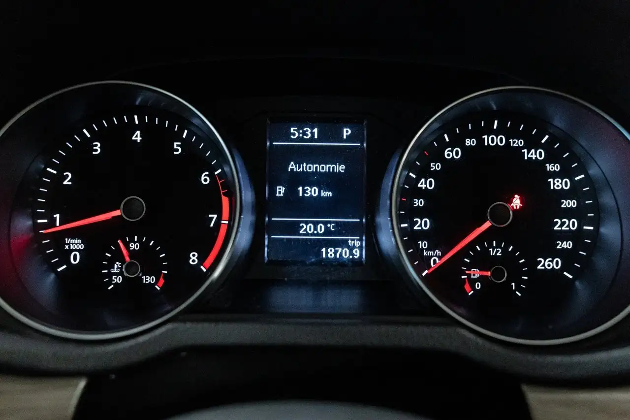Volkswagen Passat снимка Volkswagen Passat