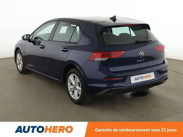 Volkswagen Golf view 4