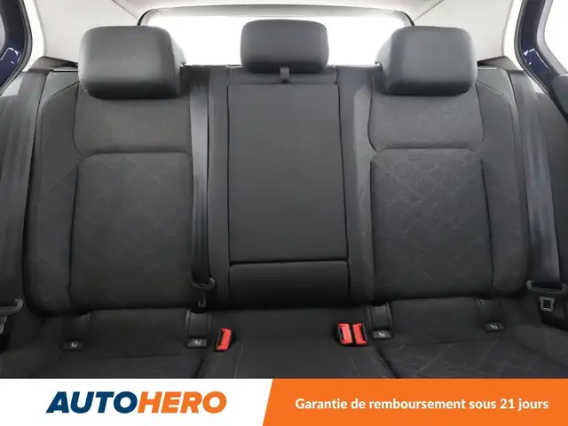 Volkswagen Golf view 15
