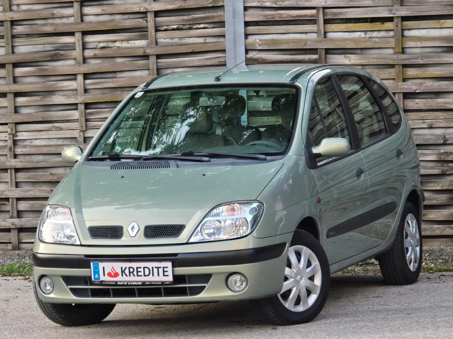 Renault Scenic Top* Kredit* Wenig KM* Neues Pickerl* AHK*Gepflegt Grau - 1