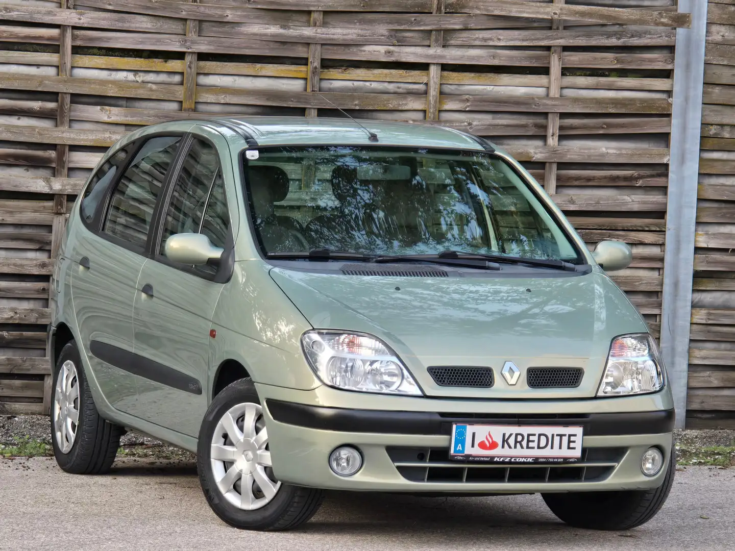 Renault Scenic Top* Kredit* Wenig KM* Neues Pickerl* AHK*Gepflegt Grau - 2