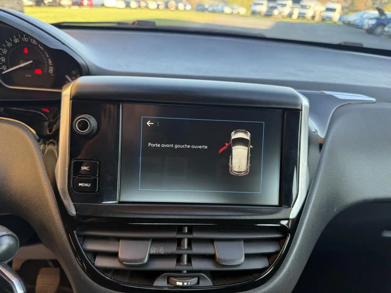 Peugeot 208 208 — photo 30