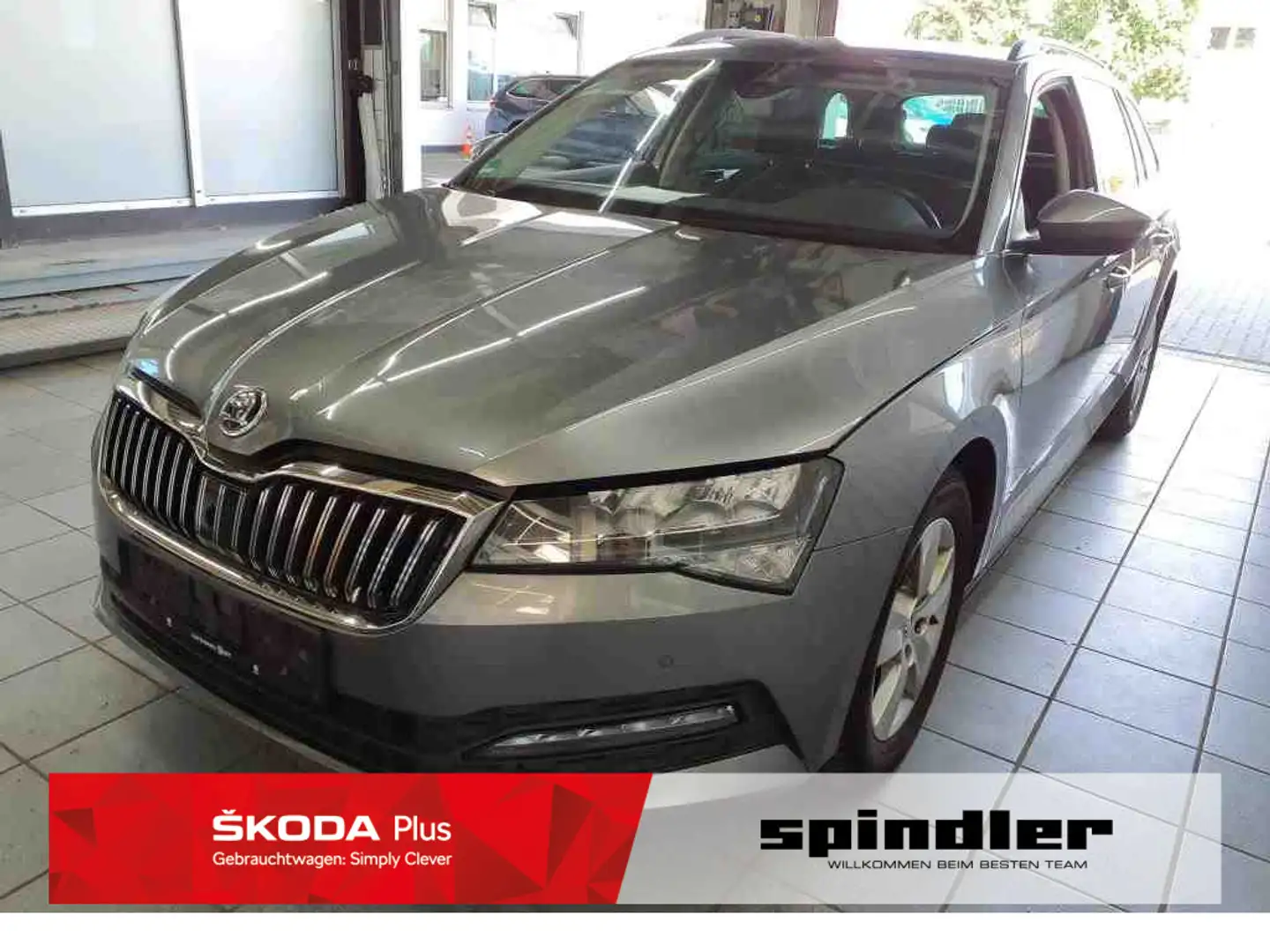 Skoda Superb Combi Ambition 2.0 TDI DSG/ LED, ACC, SHZ Grau - 1