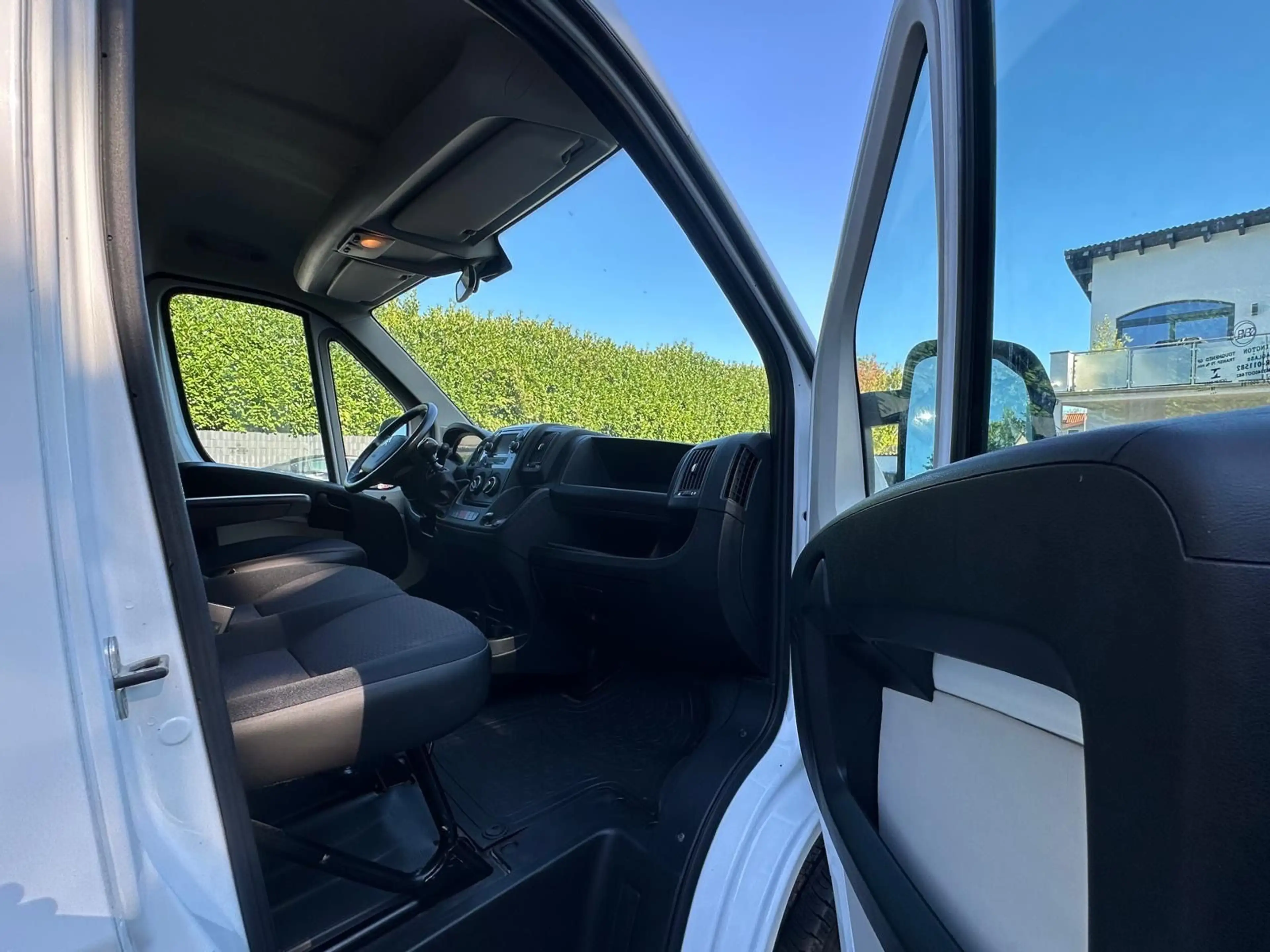 Citroen Jumper 35 L2H2 Hoch Lang Klima — photo 9
