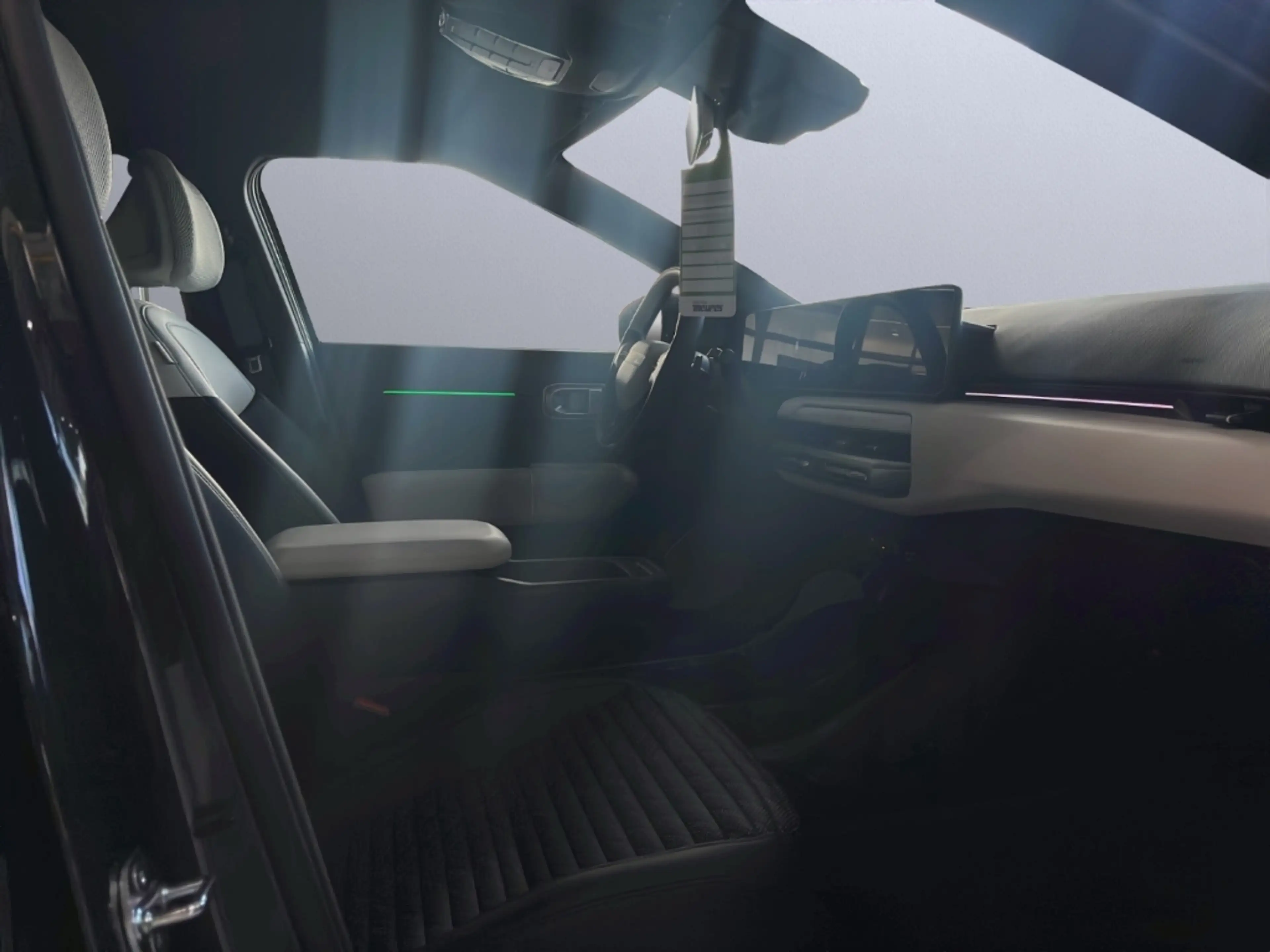 Kia EV4 81,4 kWh GT-Line V2L V2X Klimasitze El. Heckklappe — photo 8