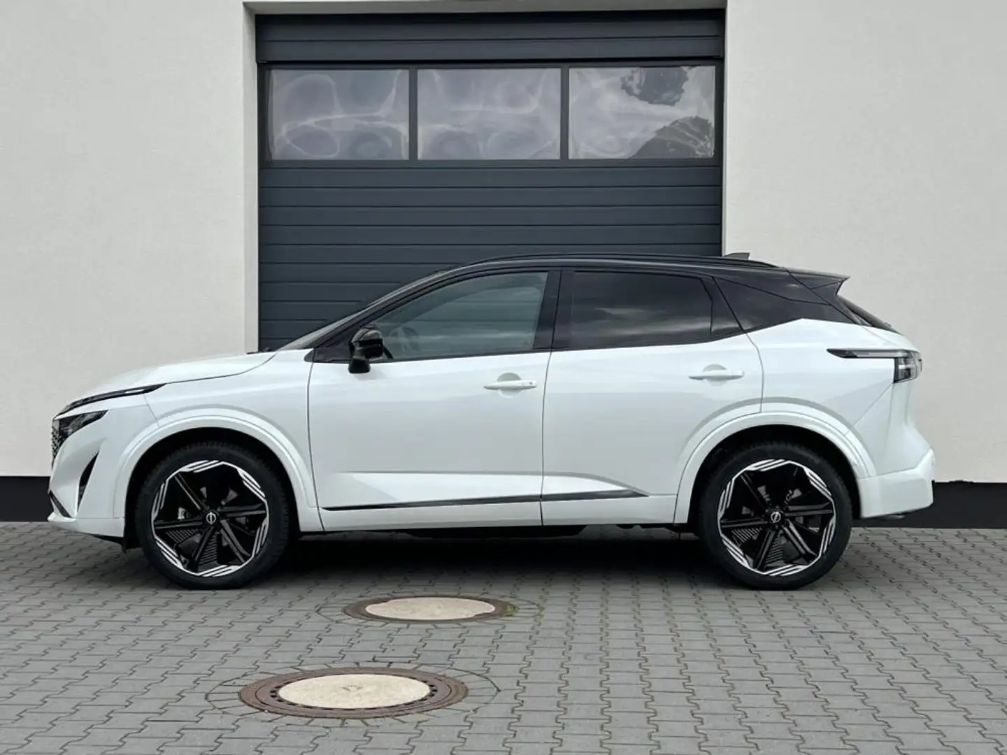 Nissan Qashqai N-Design 1,3 DIG-T Xtronic MHEV 158 Facelift 11... - 2