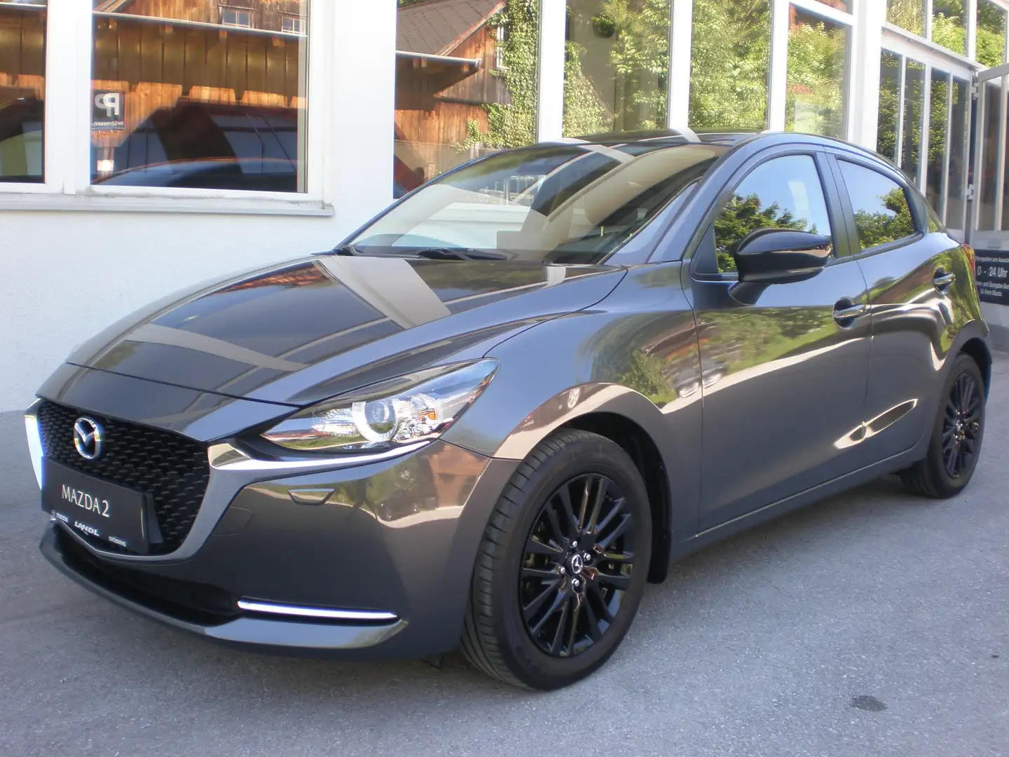 Mazda 2 G90 Homura Grau - 1