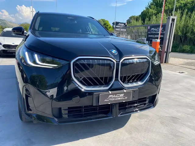 BMW X3 view 5