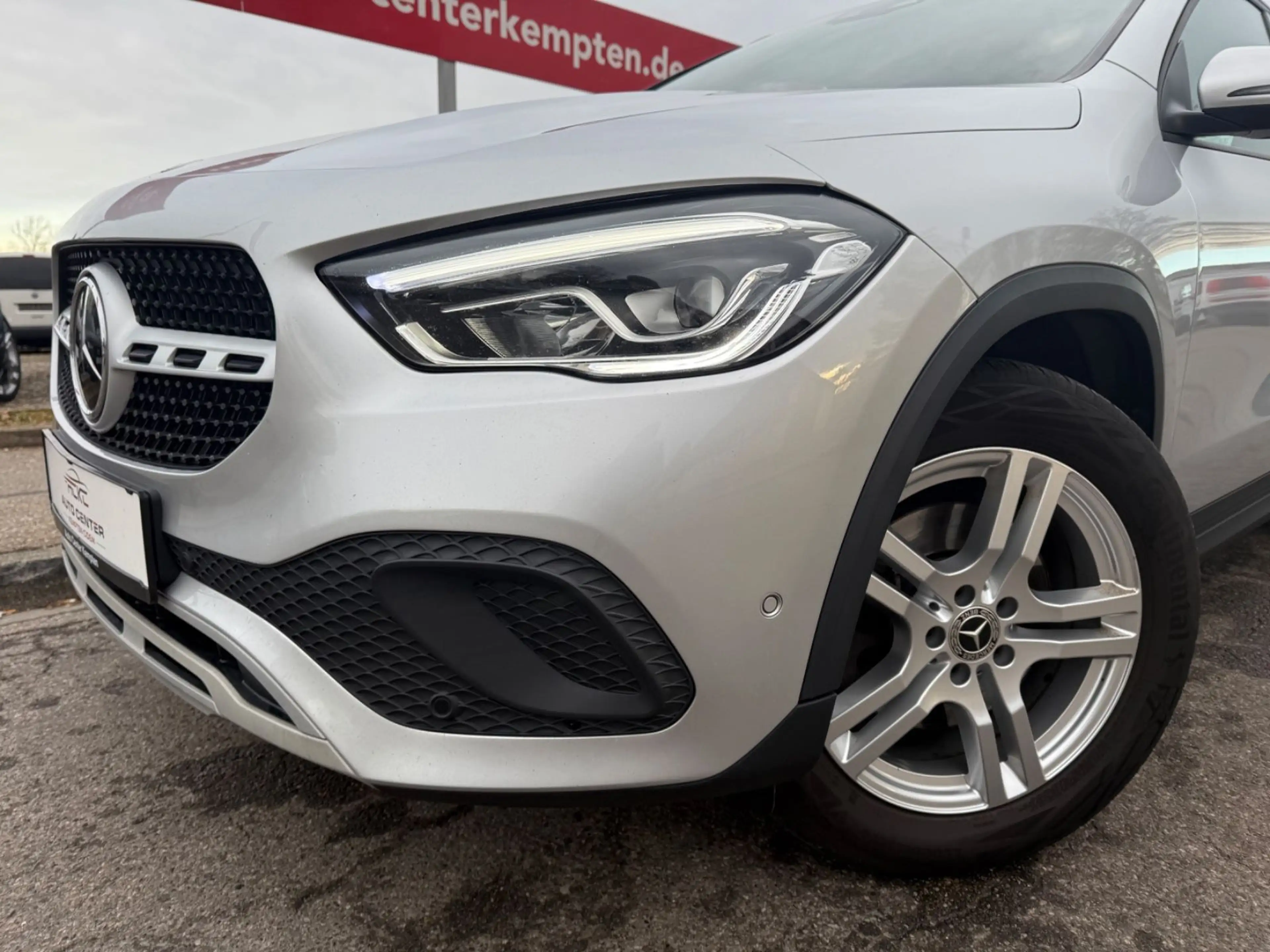 Mercedes-Benz GLA 220 d 4Matic*LED — photo 15