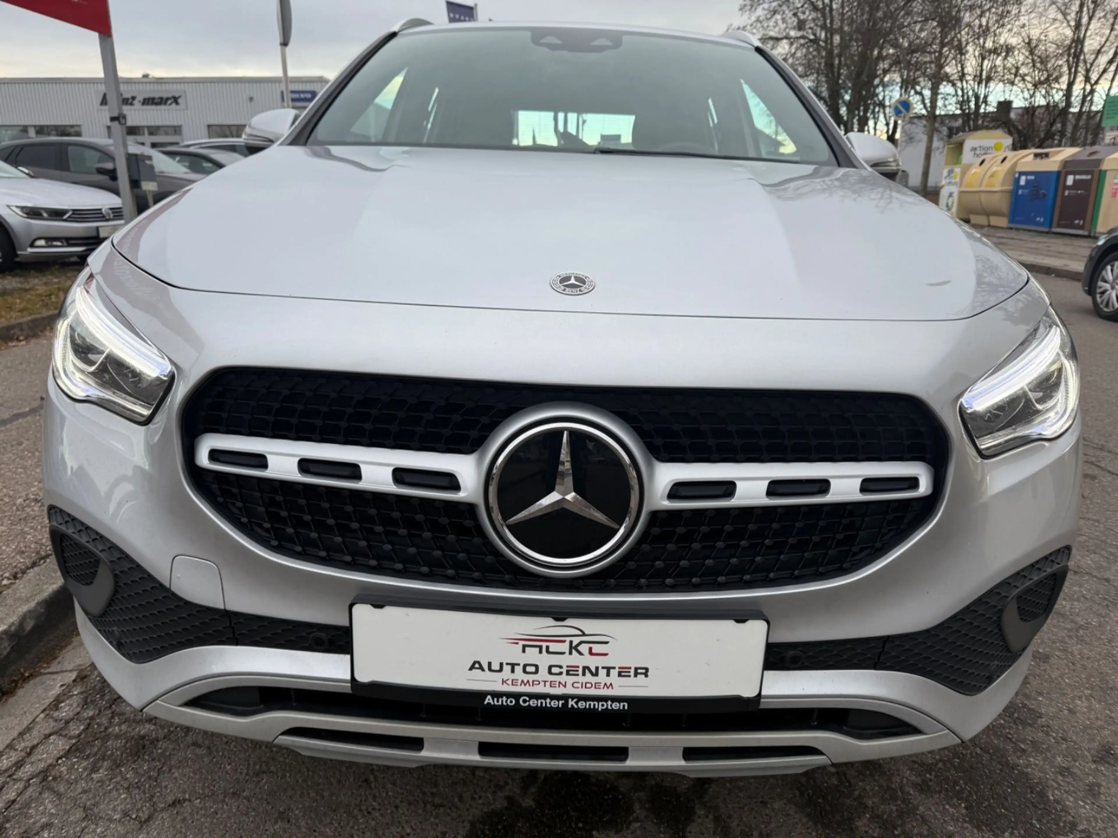 Mercedes-Benz GLA 220 d 4Matic*LED — photo 2
